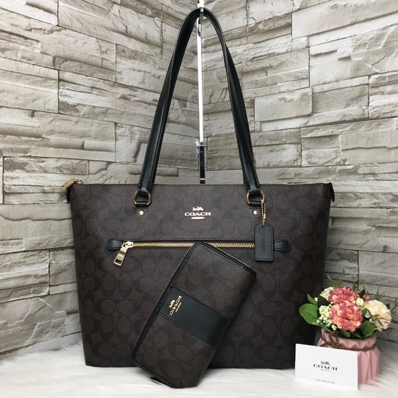 Coach Handbags - 👜COACH SET🌺GALLERY TOTE&WALLET